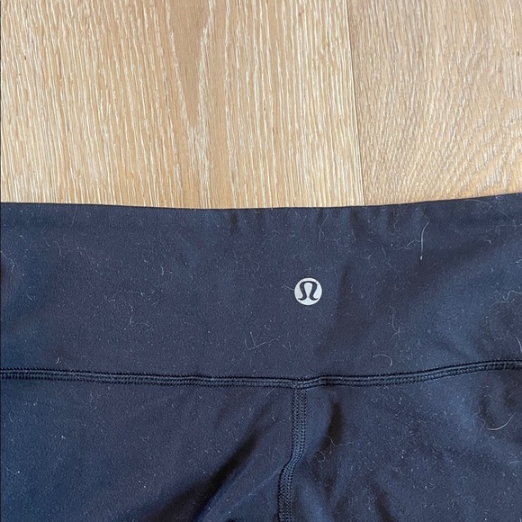 Lululemon Athletica Black Leggings size 4 full length workout pants - Picture 3 of 5
